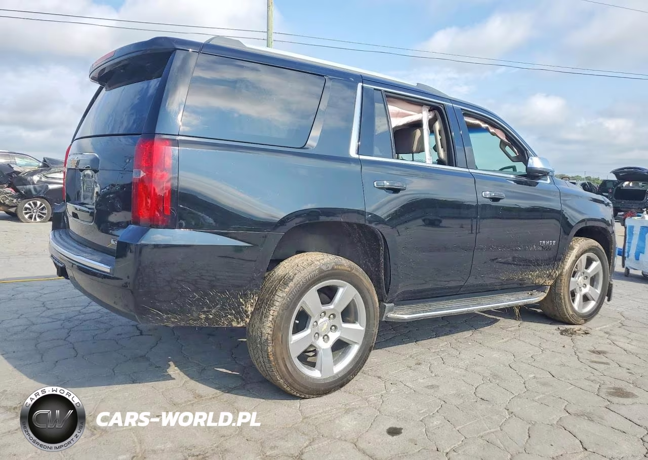 2017 Chevrolet Tahoe K1500 Premier VIN:1GNSKCKC2HR367721 - 3
