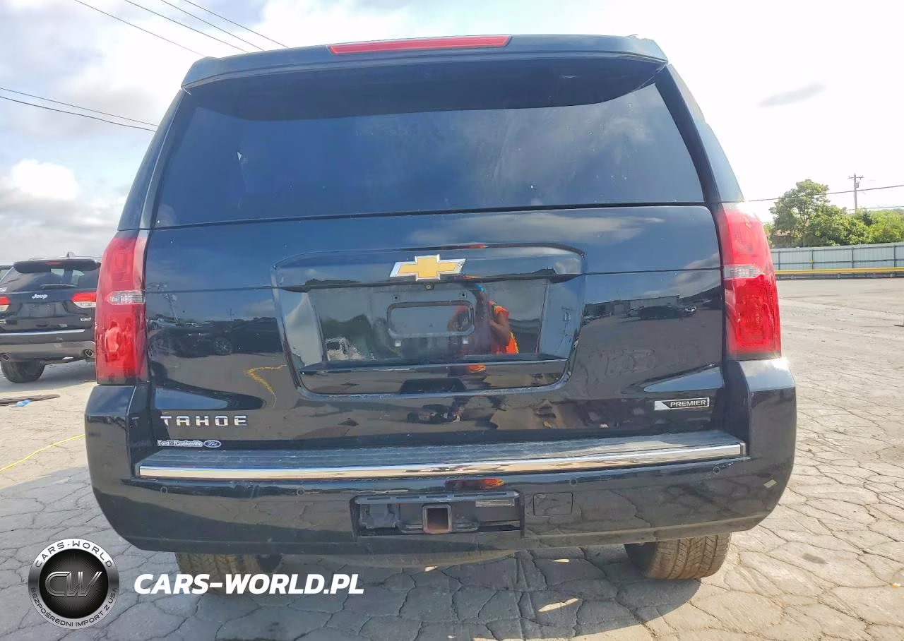 2017 Chevrolet Tahoe K1500 Premier VIN:1GNSKCKC2HR367721 - 6