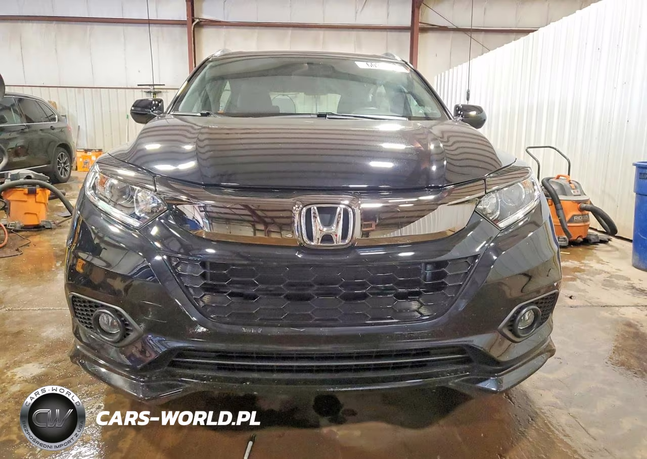 2019 Honda Hr-V Sport VIN:3CZRU6H10KM742338 - 5