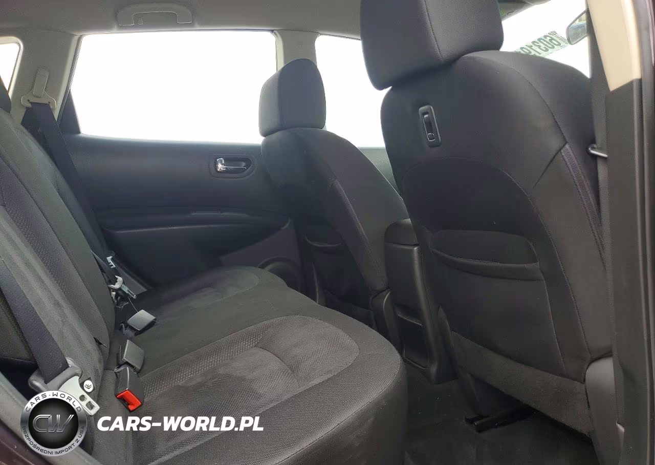 2015 Nissan Rogue Select S VIN:JN8AS5MV8FW757790 - 11