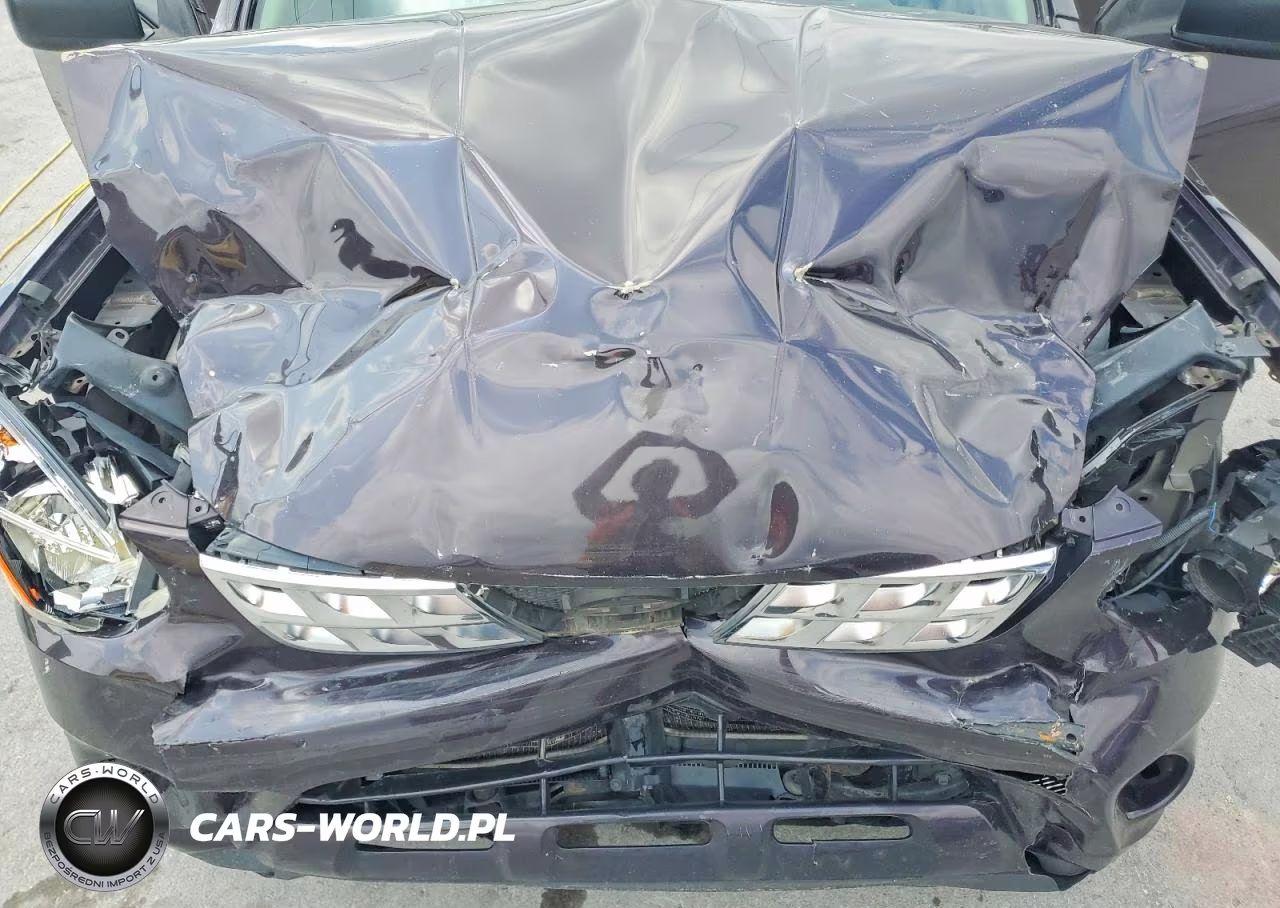 2015 Nissan Rogue Select S VIN:JN8AS5MV8FW757790 - 12
