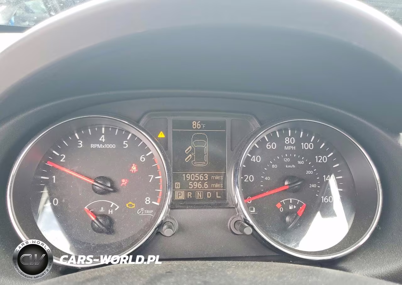 2015 Nissan Rogue Select S VIN:JN8AS5MV8FW757790 - 9