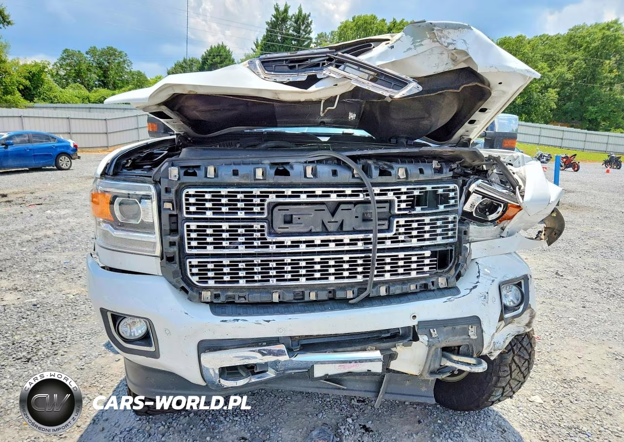 2019 GMC Sierra K2500 Denali VIN:1GT12SEY0KF149288 - 5