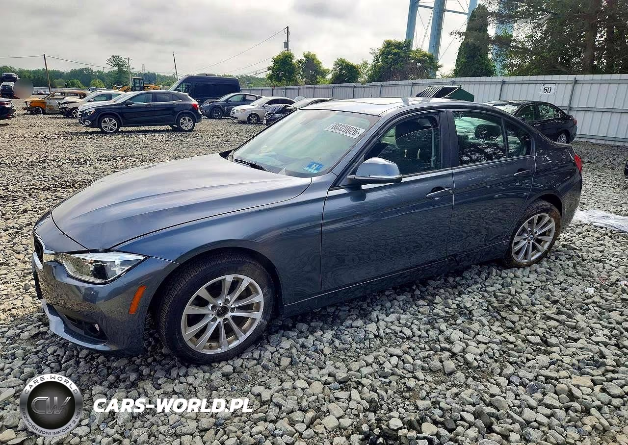 2018 BMW 320 Xi – zdjęcie 1 z 12