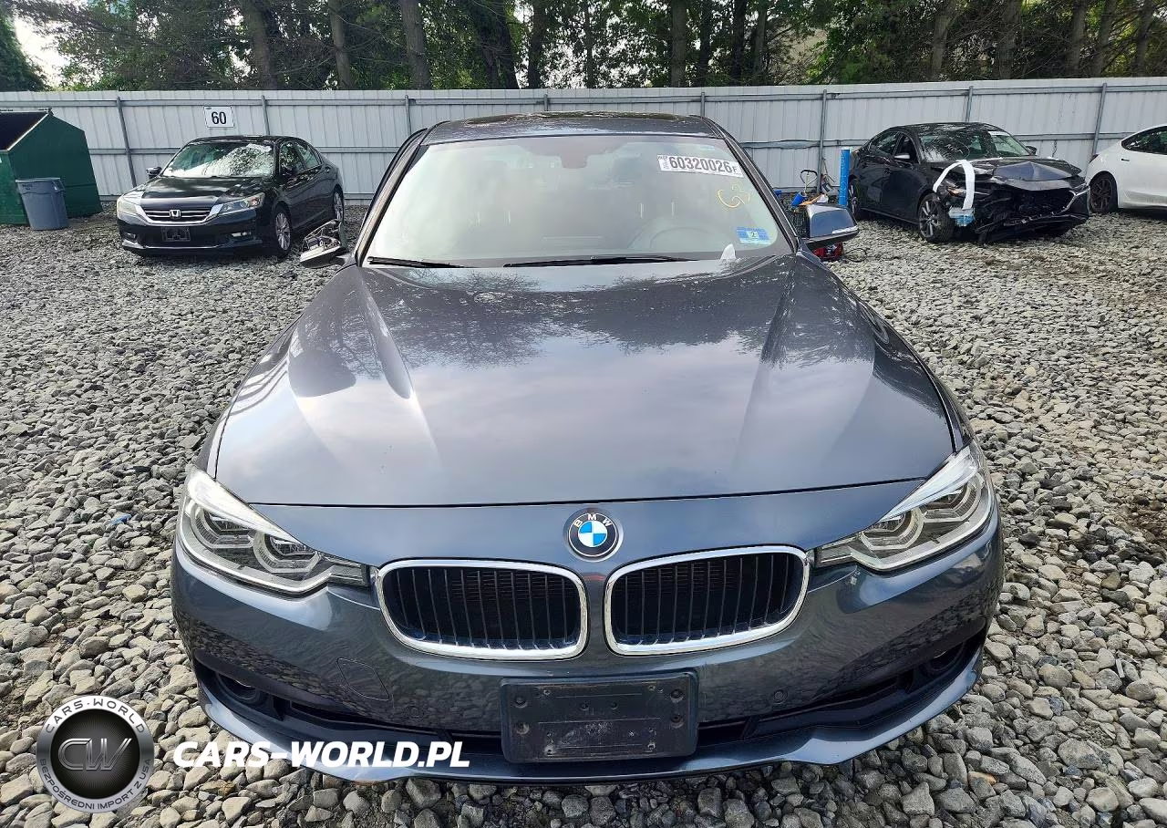 2018 BMW 320 Xi VIN:WBA8E5G57JNV01892 - 5