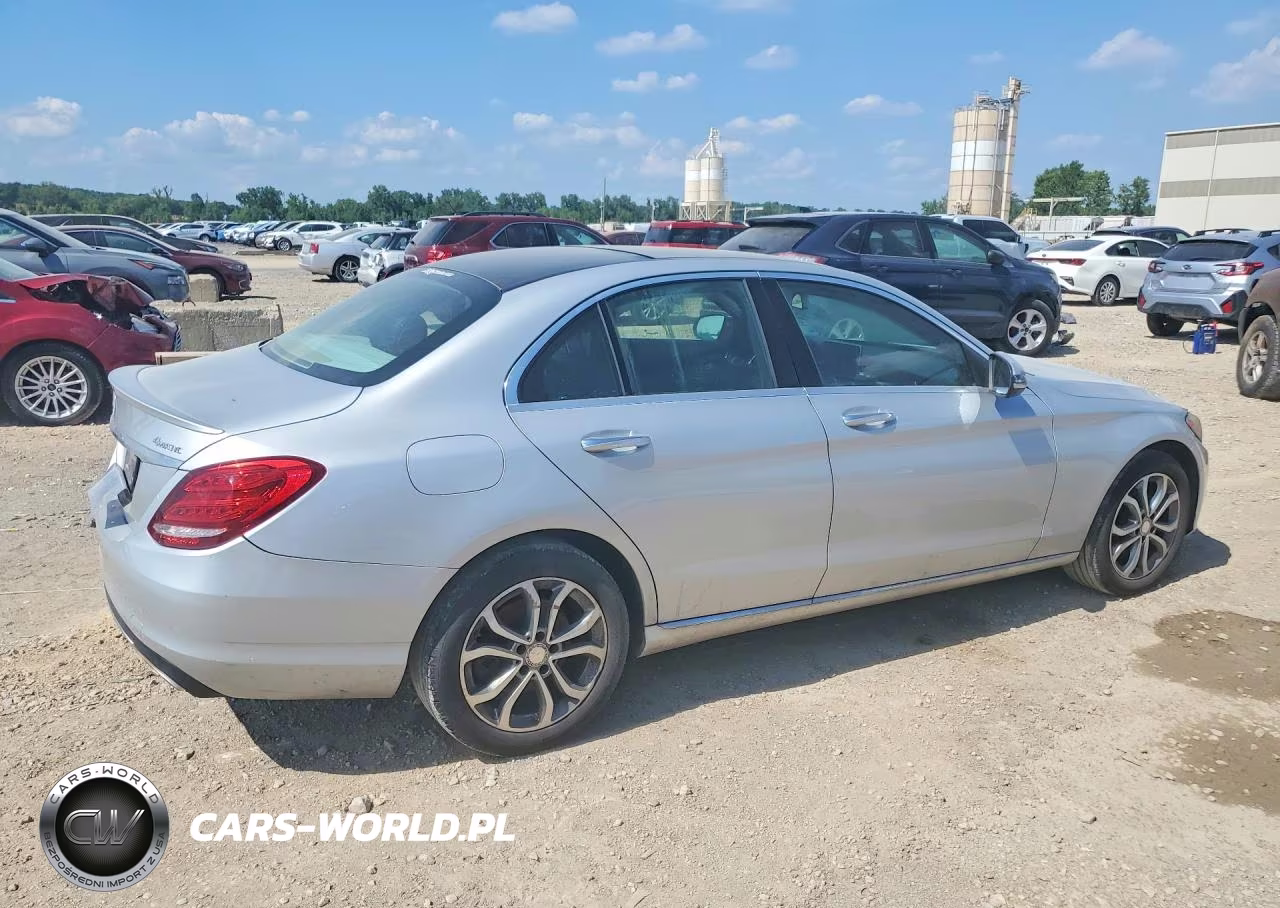 2016 Mercedes-Benz C 300 4Matic VIN:WDDWF4KB8GR128075 - 3