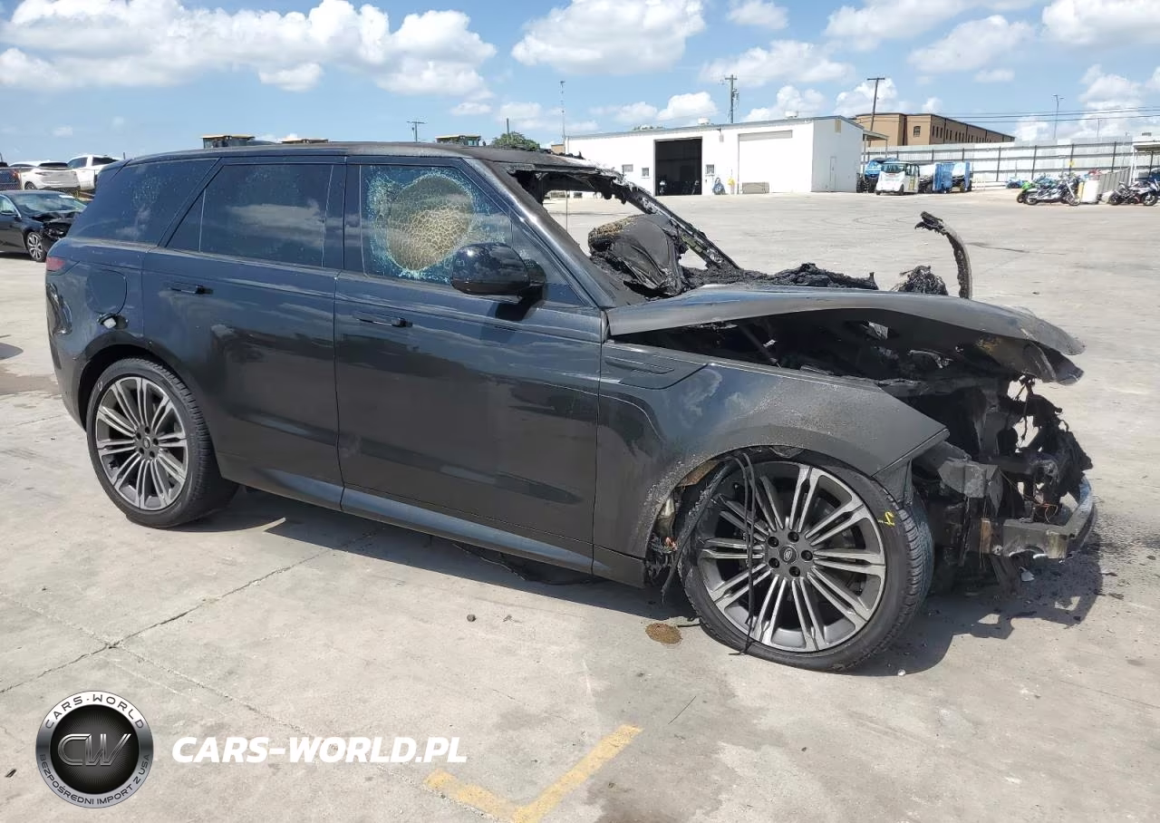 2024 Land Rover Range Rover Sport Dynamic Se VIN:SAL1L9FU4RA178309 - 4