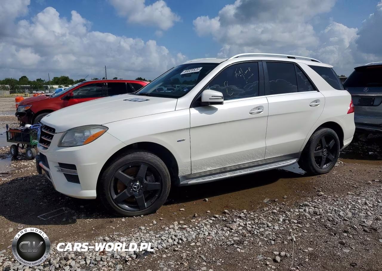 2012 Mercedes-Benz Ml 550 4Matic – zdjęcie 1 z 12