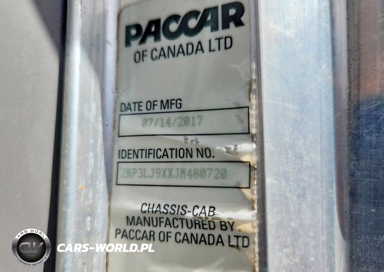 2018 Peterbilt 348 Fuel - Lube Truck VIN:2NP3LJ9XXJM480720 - 10