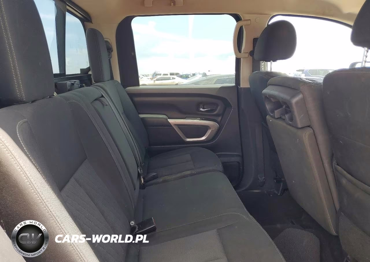 2017 Nissan Titan S VIN:1N6AA1EK8HN543044 - 10