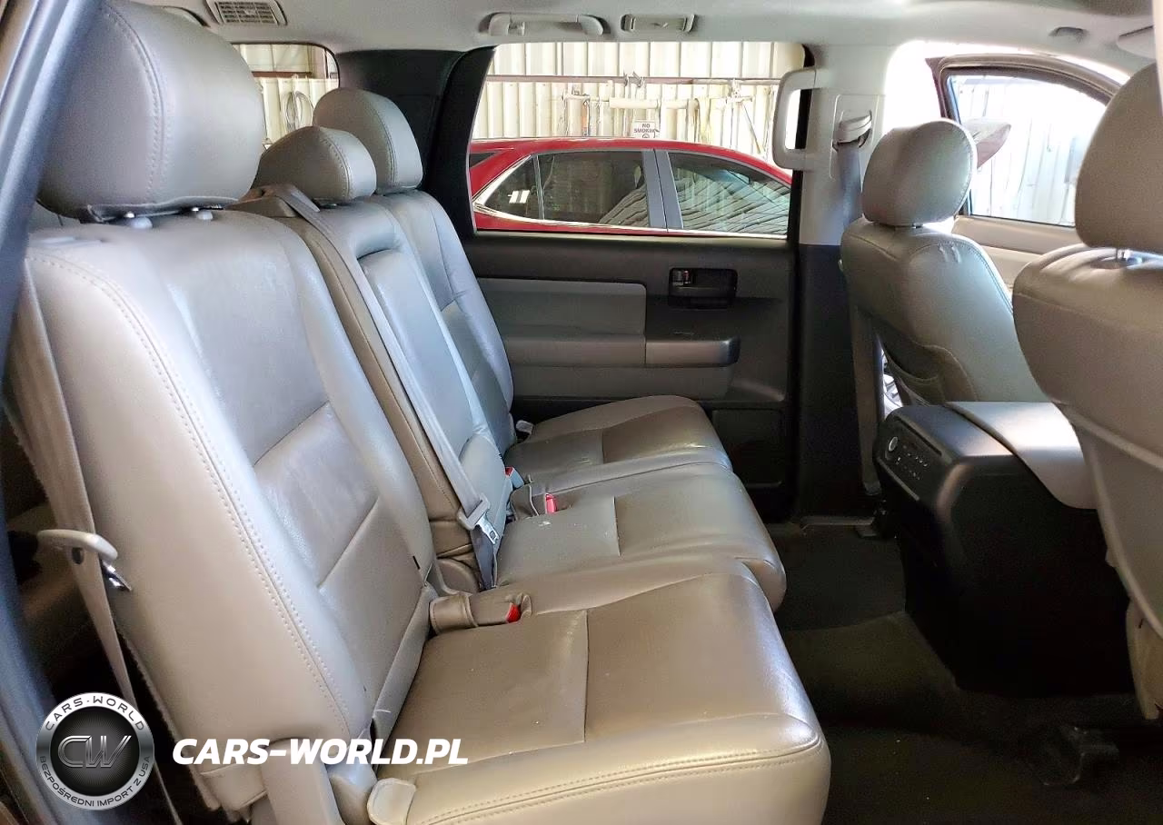 2012 Toyota Sequoia Sr5 VIN:5TDBM5G18CS001830 - 11