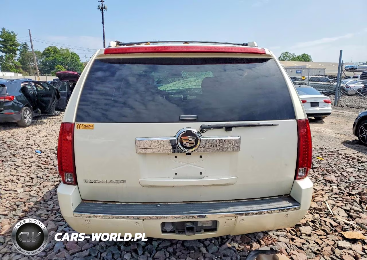 2007 Cadillac Escalade Luxury VIN:1GYFK63847R252729 - 6
