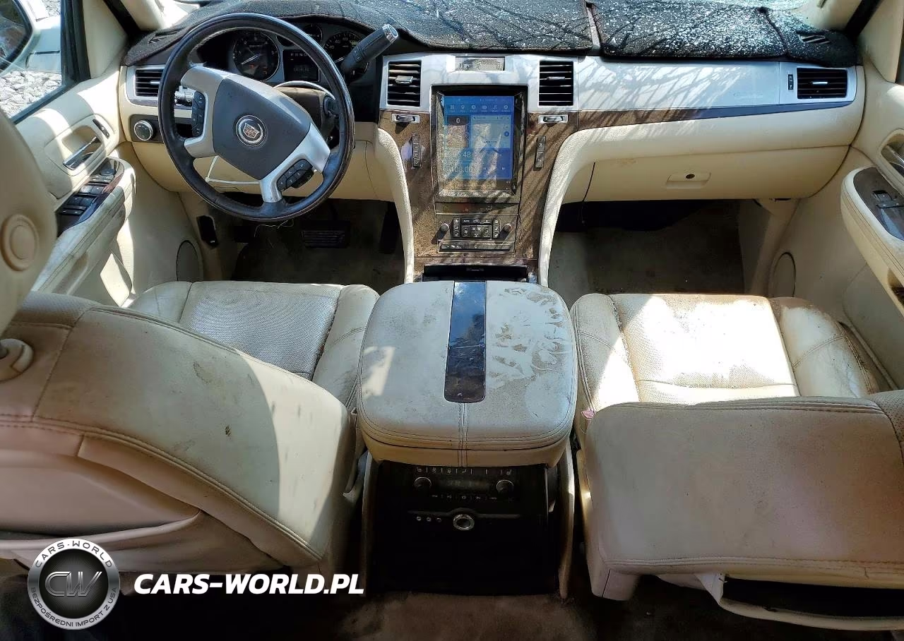 2007 Cadillac Escalade Luxury VIN:1GYFK63847R252729 - 8
