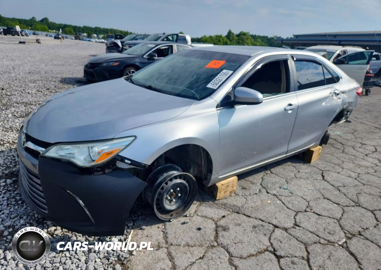 2015 Toyota Camry Le