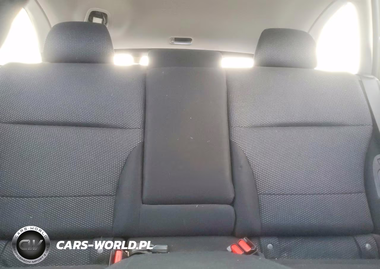 2017 Subaru Outback 2.5I Premium VIN:4S4BSACCXH3310533 - 10