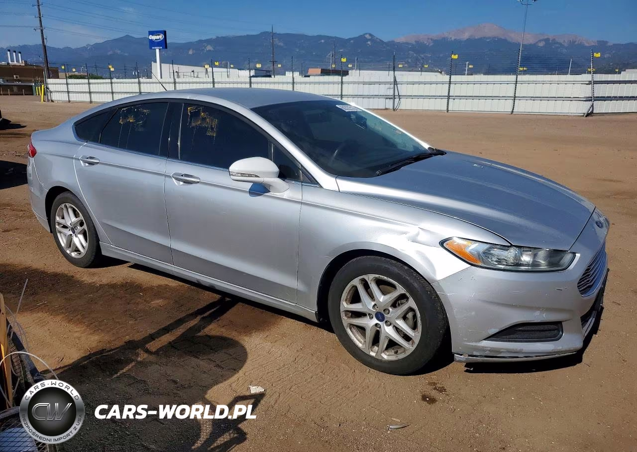 2015 Ford Fusion Se VIN:3FA6P0HDXFR194502 - 4
