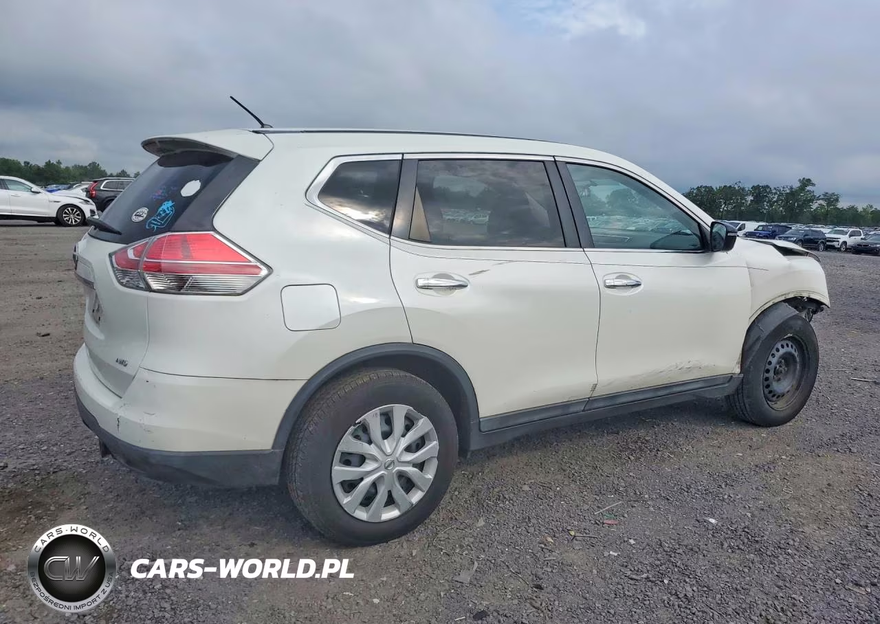 2015 Nissan Rogue S VIN:5N1AT2MK4FC782857 - 3