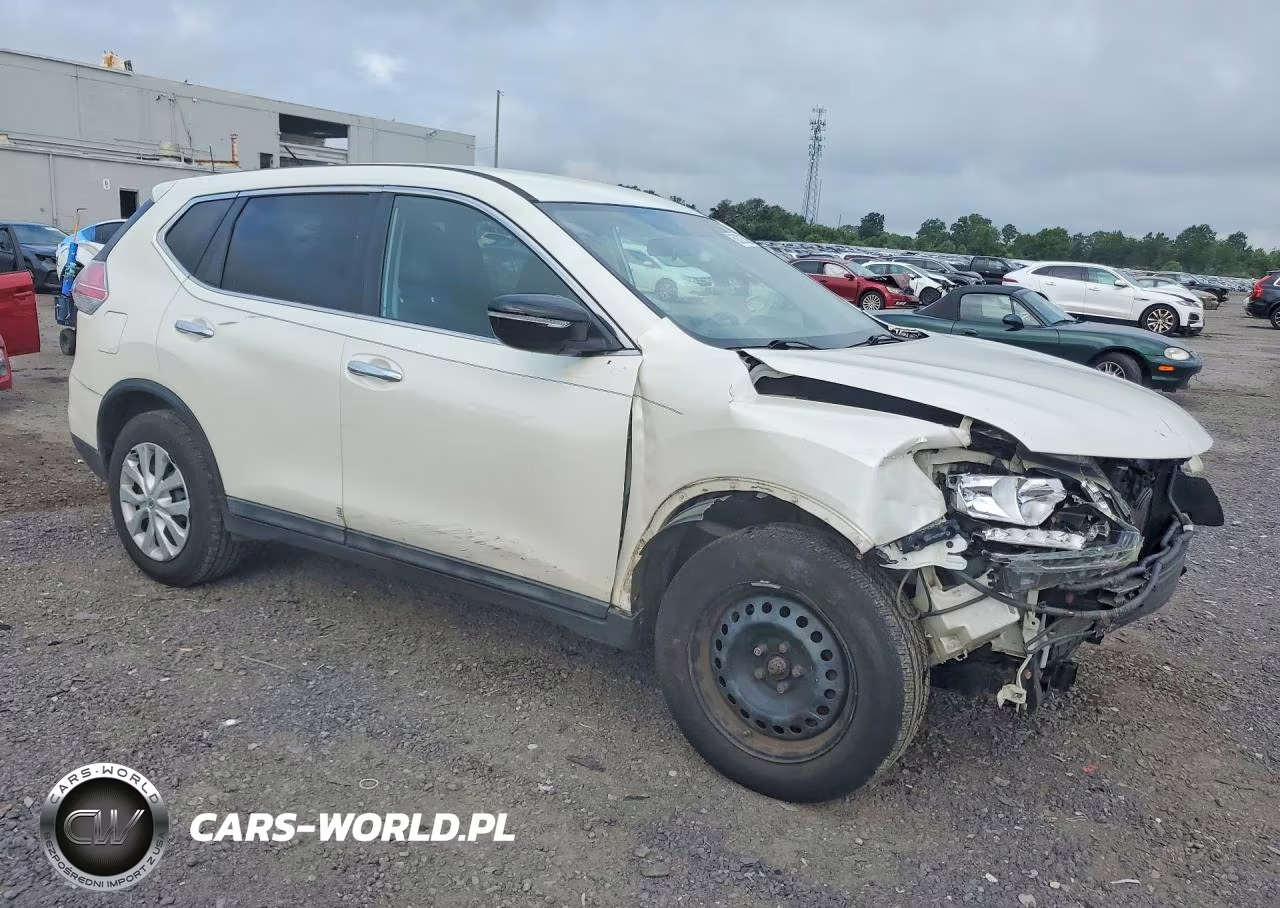 2015 Nissan Rogue S VIN:5N1AT2MK4FC782857 - 4