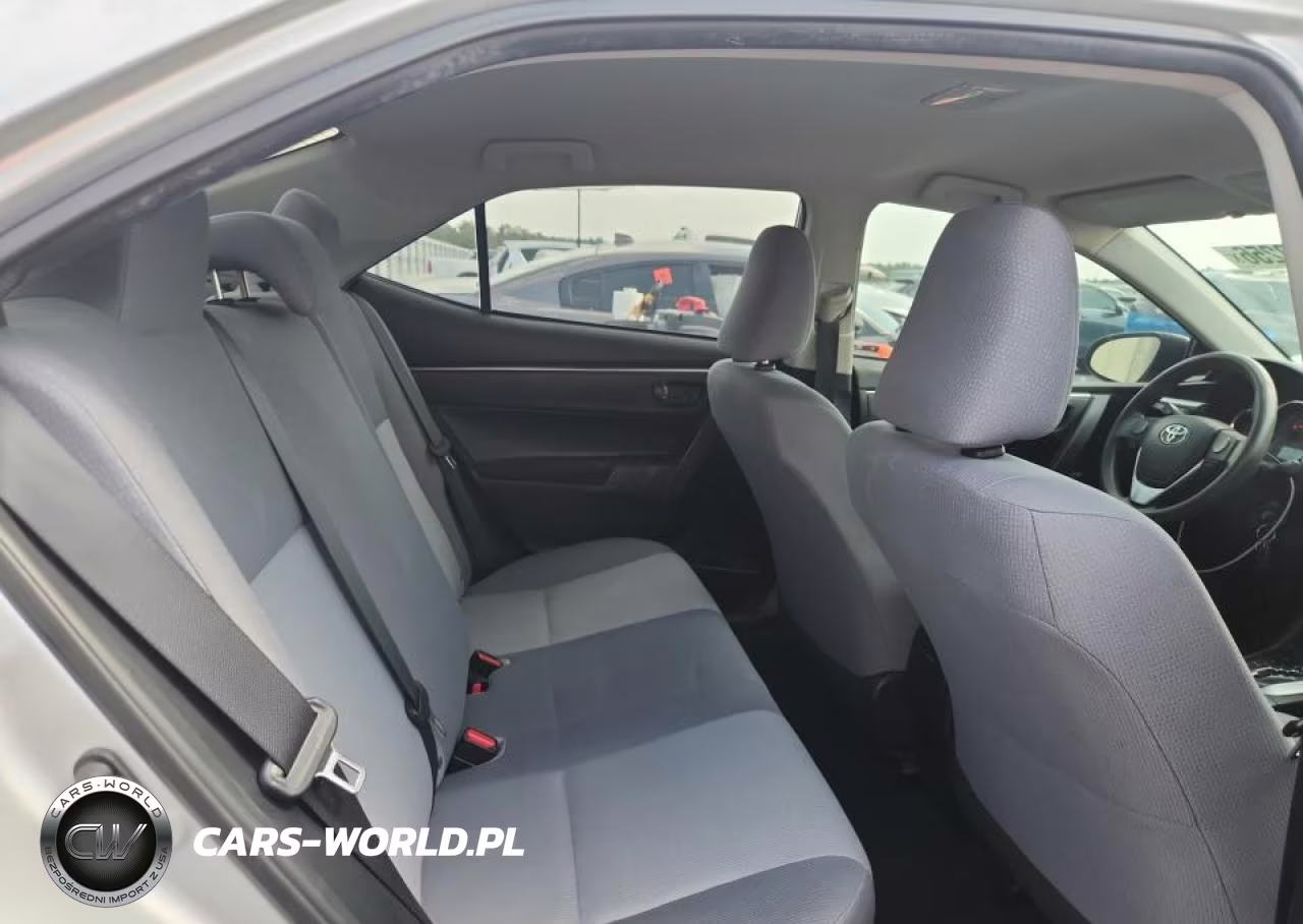 2015 Toyota Corolla L VIN:2T1BURHE8FC250618 - 10