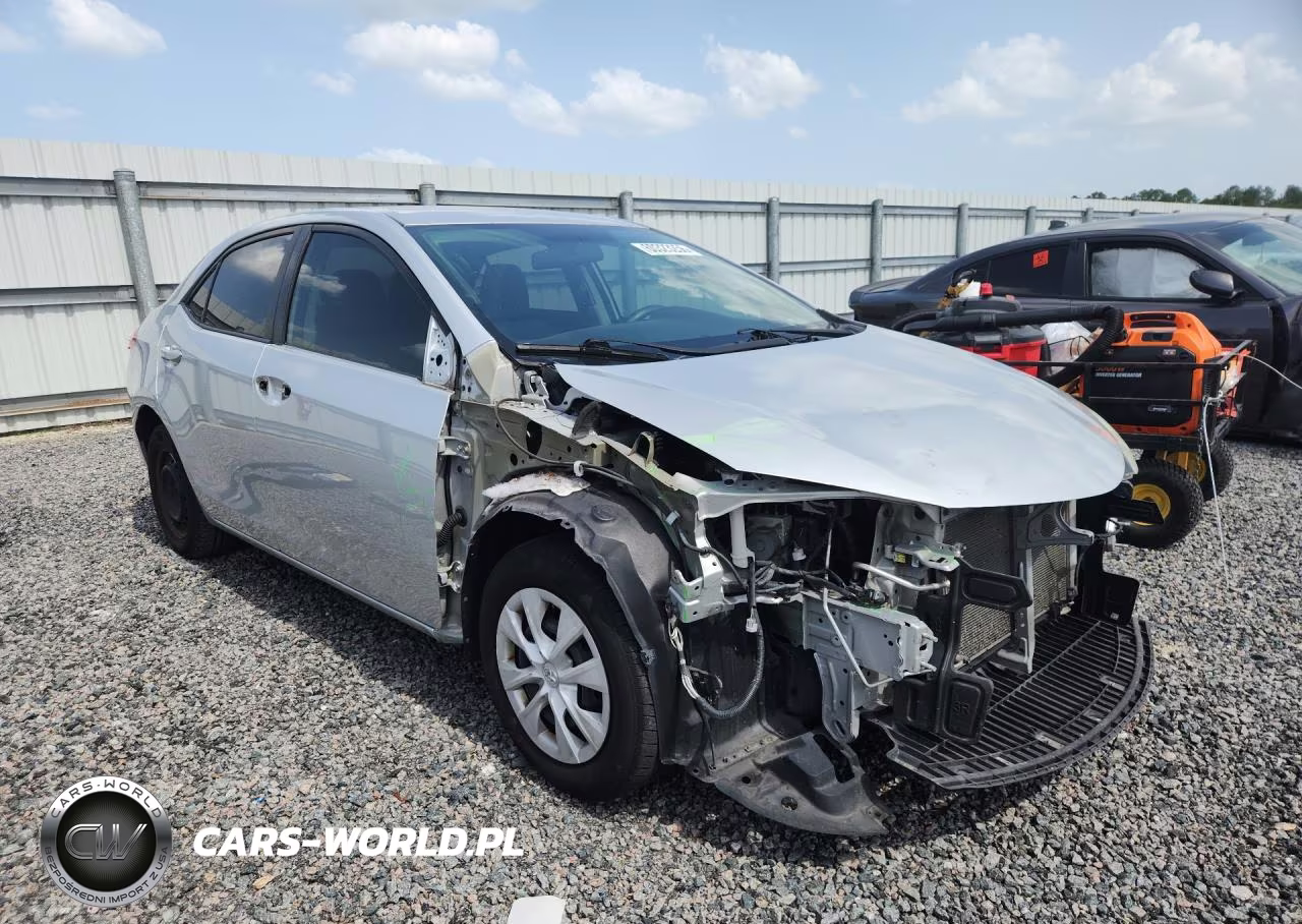 2015 Toyota Corolla L VIN:2T1BURHE8FC250618 - 4