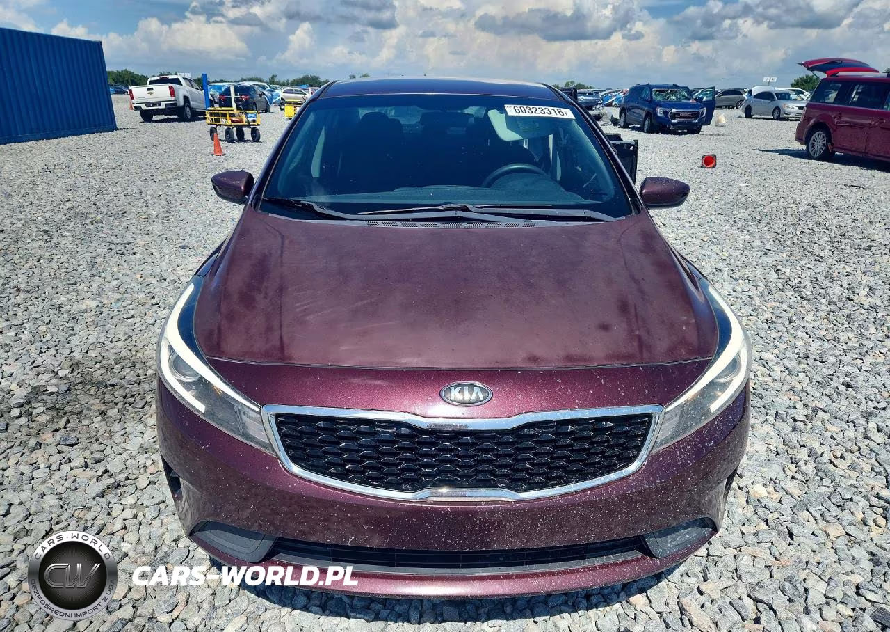 2018 Kia Forte Lx VIN:3KPFK4A78JE258797 - 5