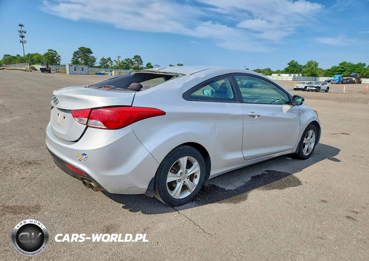 2013 Hyundai Elantra Coupe Gs VIN:KMHDH6AE7DU020487 - 3