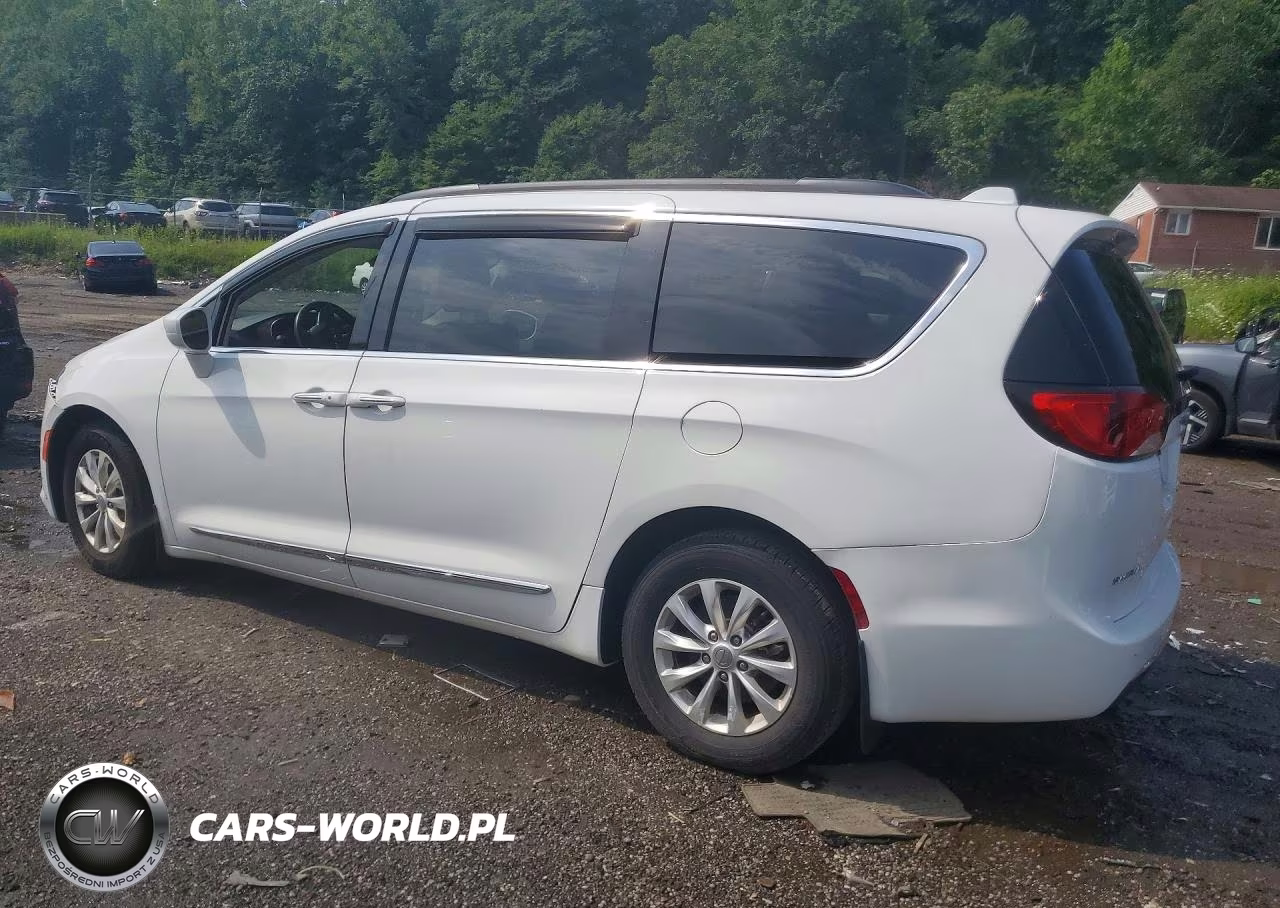 2017 Chrysler Pacifica VIN:2C4RC1BG8HR706116 - 2
