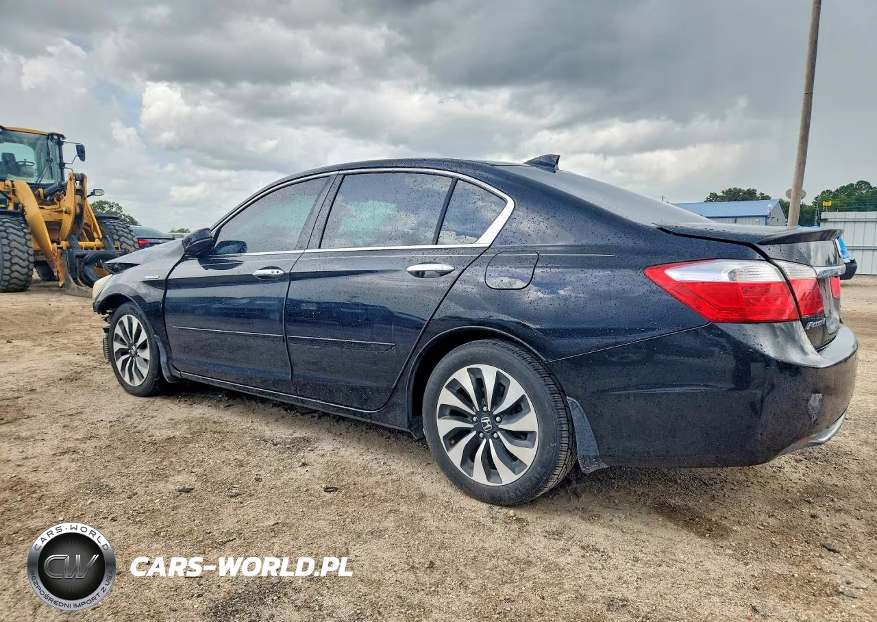 2015 Honda Accord Touring Hybrid VIN:1HGCR6F78FA007499 - 2