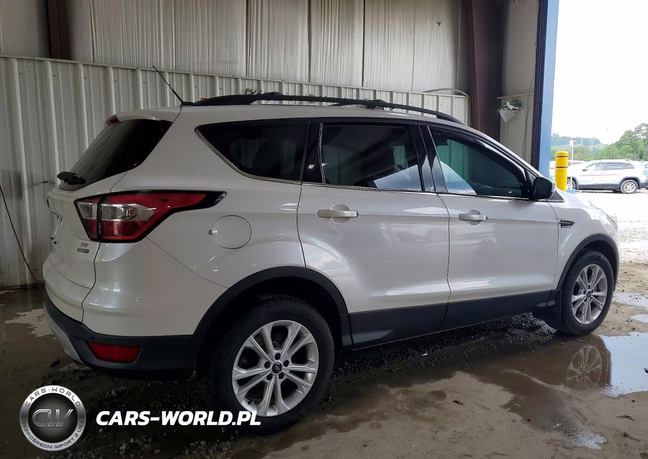 2017 Ford Escape Se VIN:1FMCU9G94HUB98351 - 3