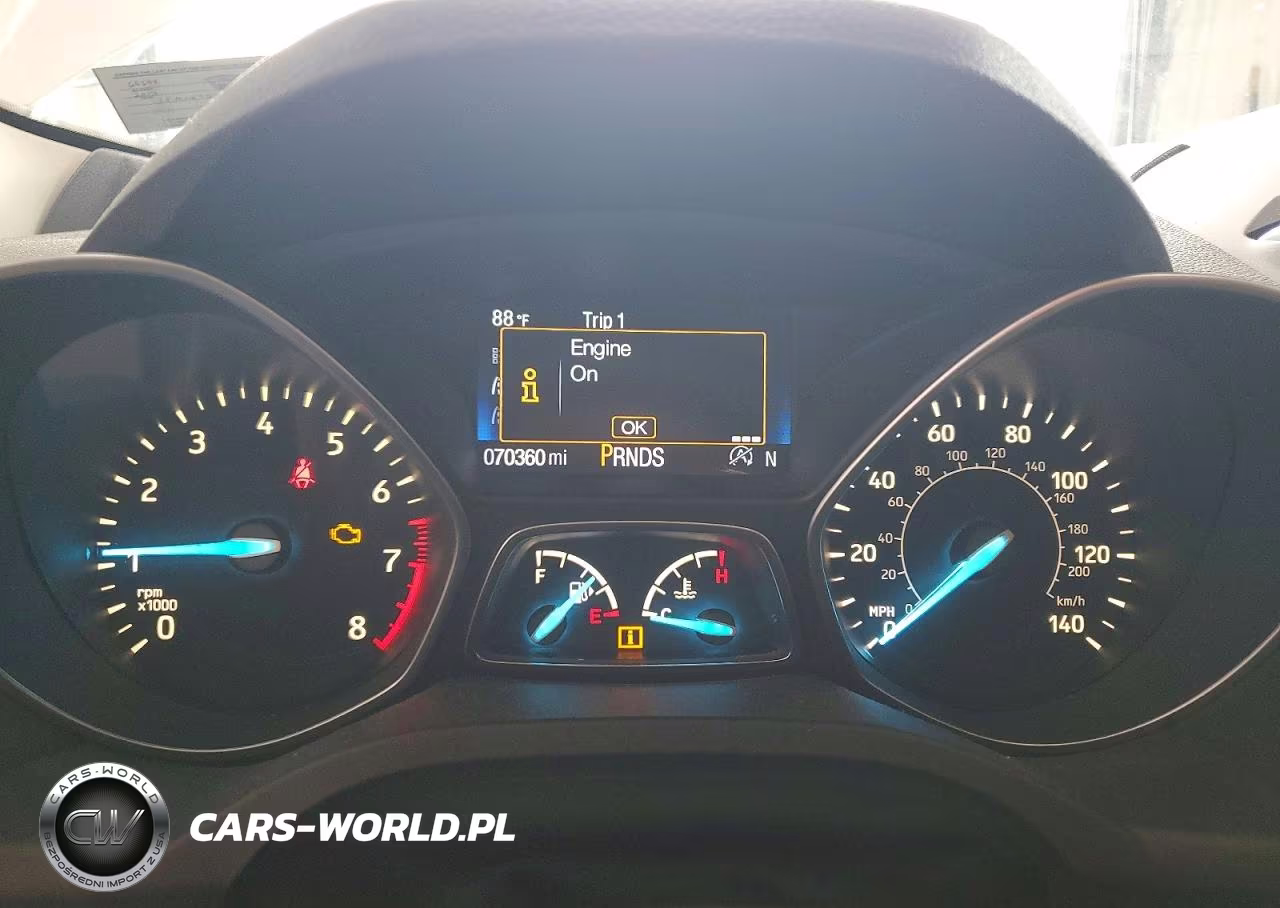 2017 Ford Escape Se VIN:1FMCU9G94HUB98351 - 9