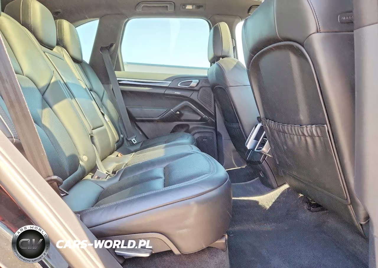 2018 Porsche Cayenne Se Hybrid Platinum VIN:WP1AE2A26JLA71879 - 11