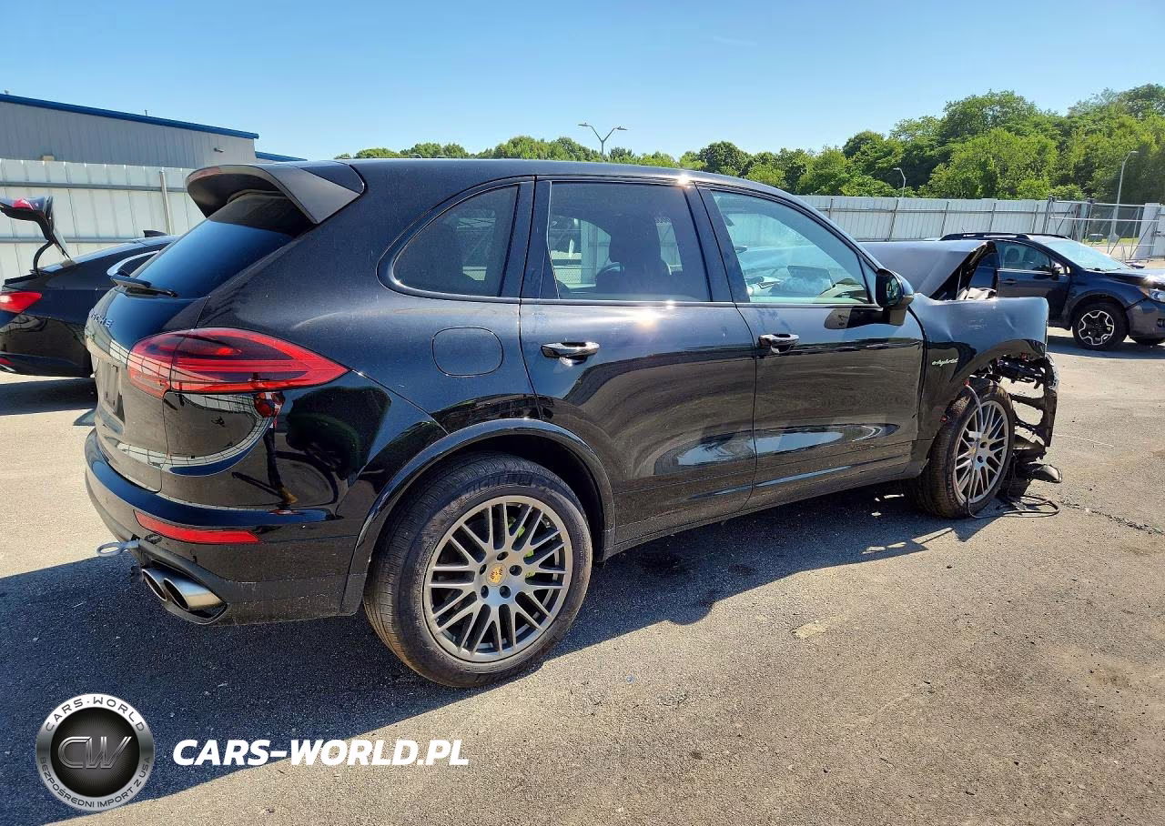 2018 Porsche Cayenne Se Hybrid Platinum VIN:WP1AE2A26JLA71879 - 3