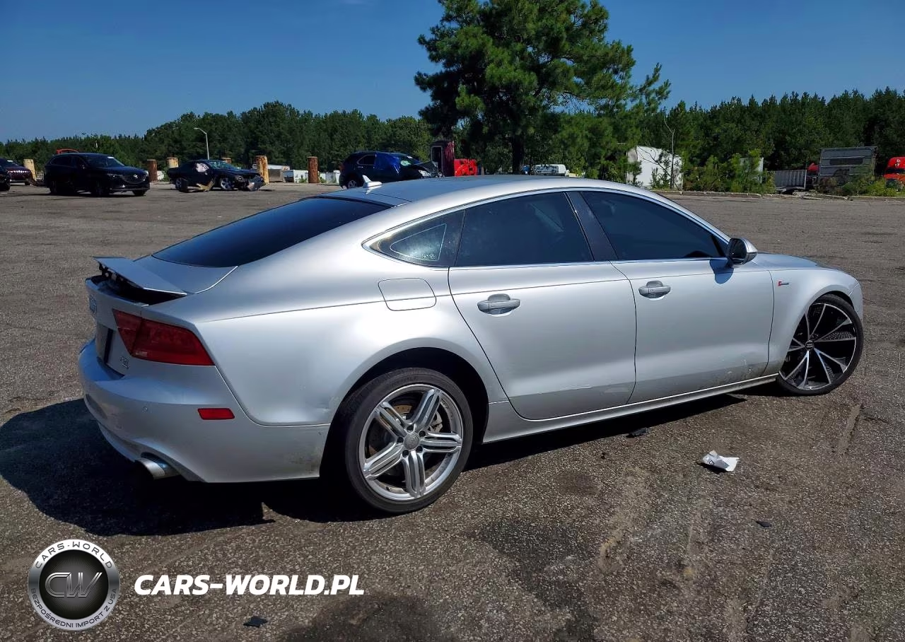2012 Audi A7 Premium Plus VIN:WAUYGAFC1CN147552 - 3