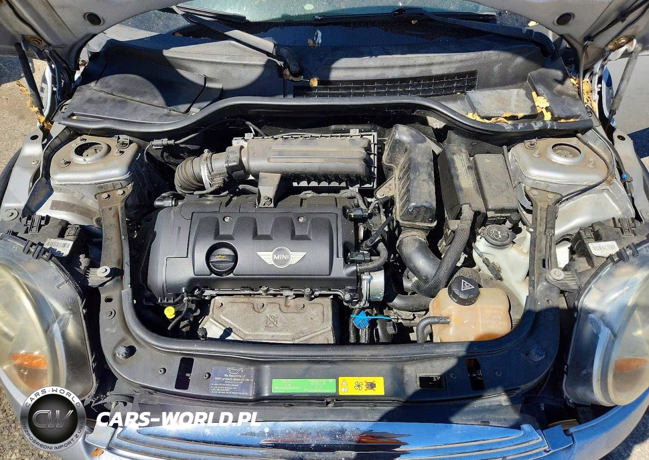 2010 Mini Cooper VIN:WMWMF3C50ATZ64264 - 11