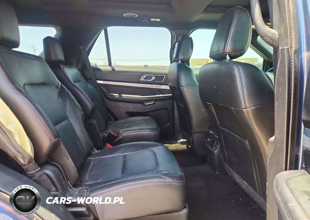 2018 Ford Explorer Sport VIN:1FM5K8GT0JGC05482 - 11