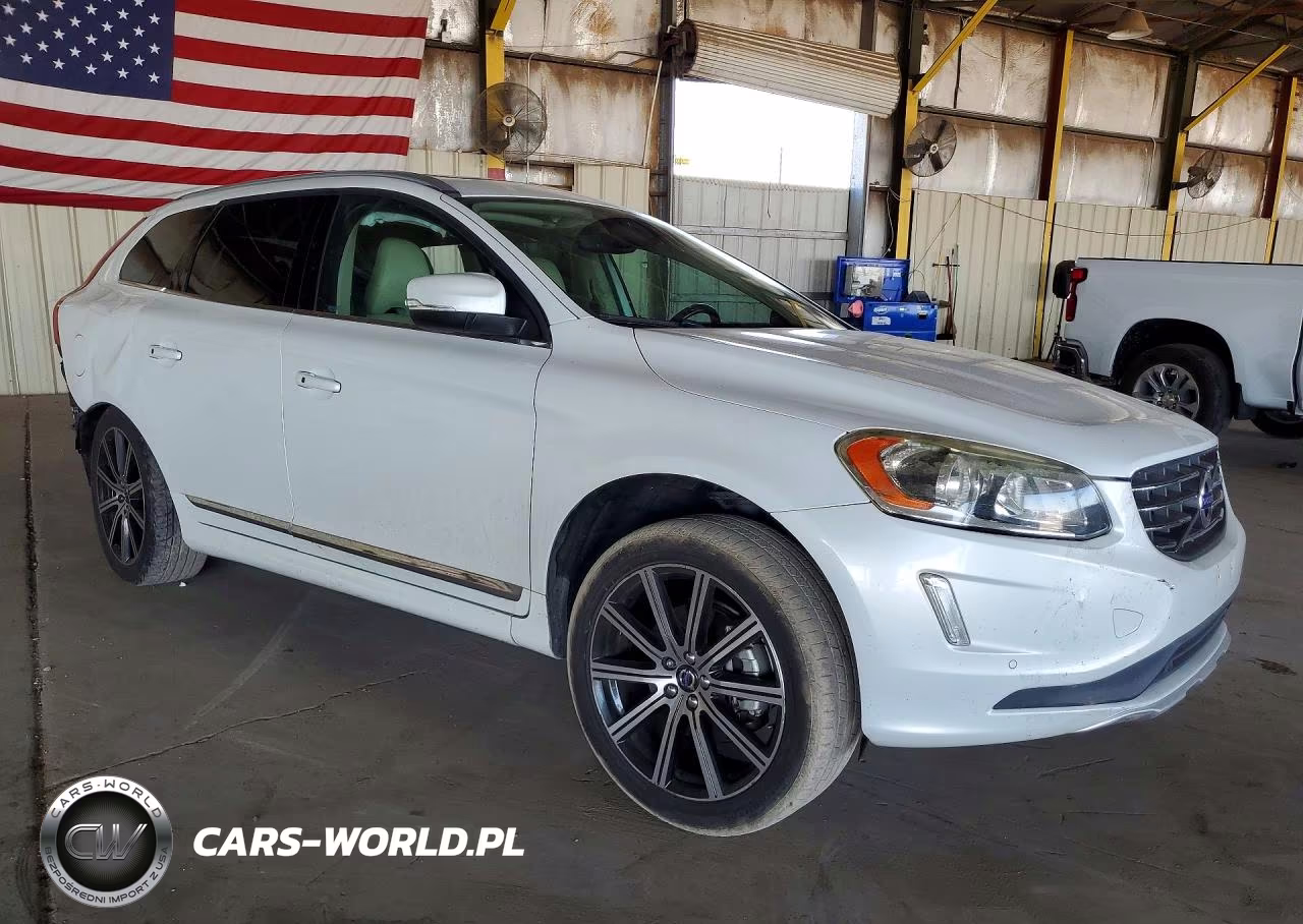2015 Volvo Xc60 T5 Premier VIN:YV440MDKXF2758975 - 4