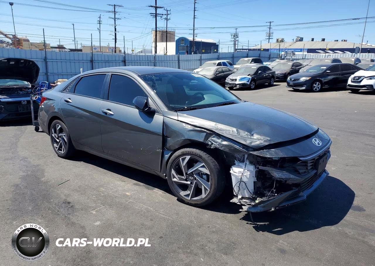 2025 Hyundai Elantra Sel Sport VIN:KMHLM4DG0SU011720 - 4
