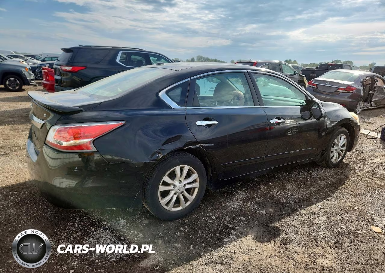 2015 Nissan Altima 2.5 S VIN:1N4AL3AP3FC102513 - 3