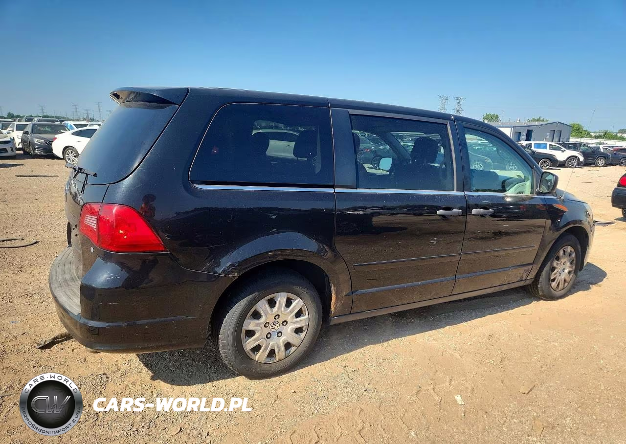 2011 Volkswagen Routan S VIN:2V4RW4DGXBR803191 - 3
