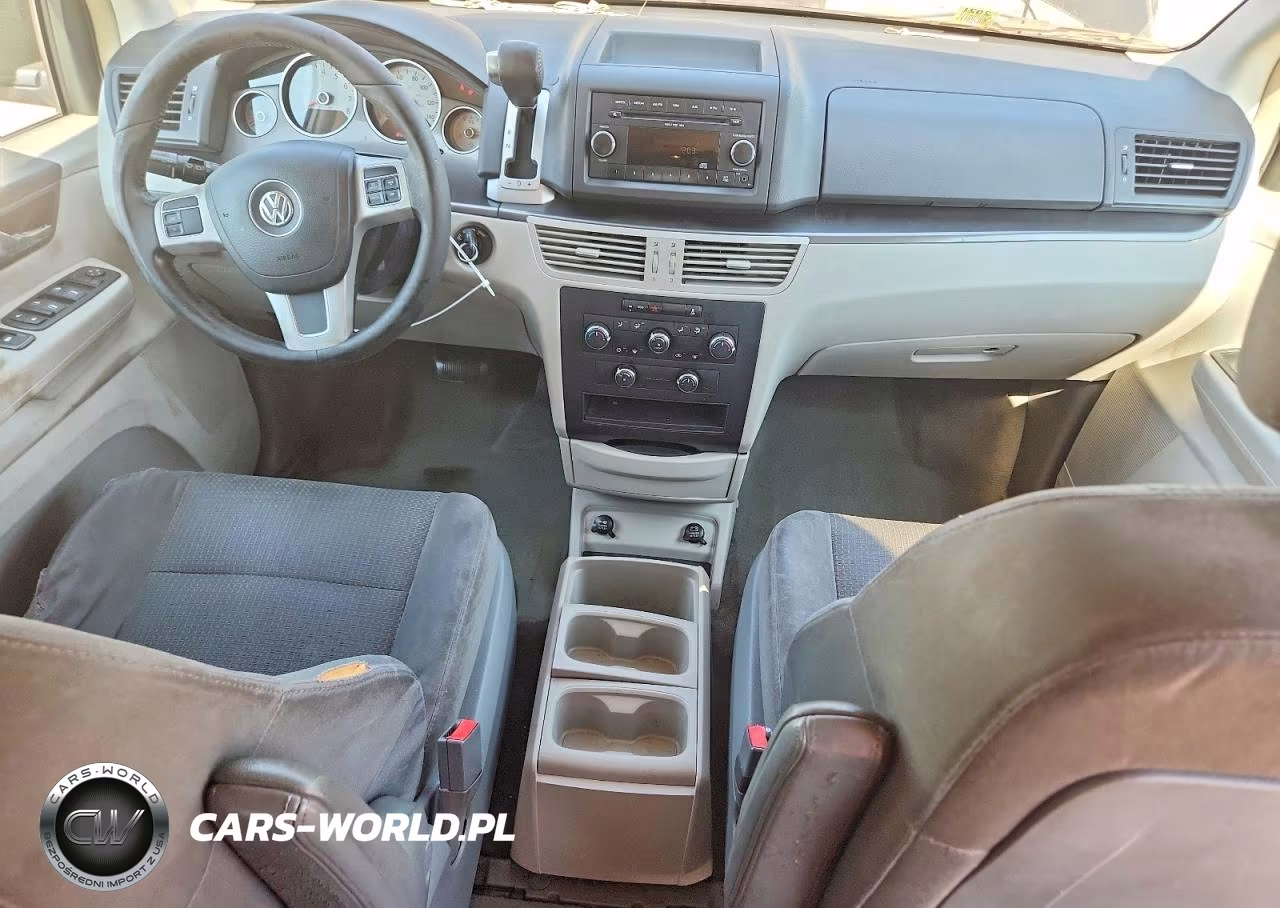 2011 Volkswagen Routan S VIN:2V4RW4DGXBR803191 - 8
