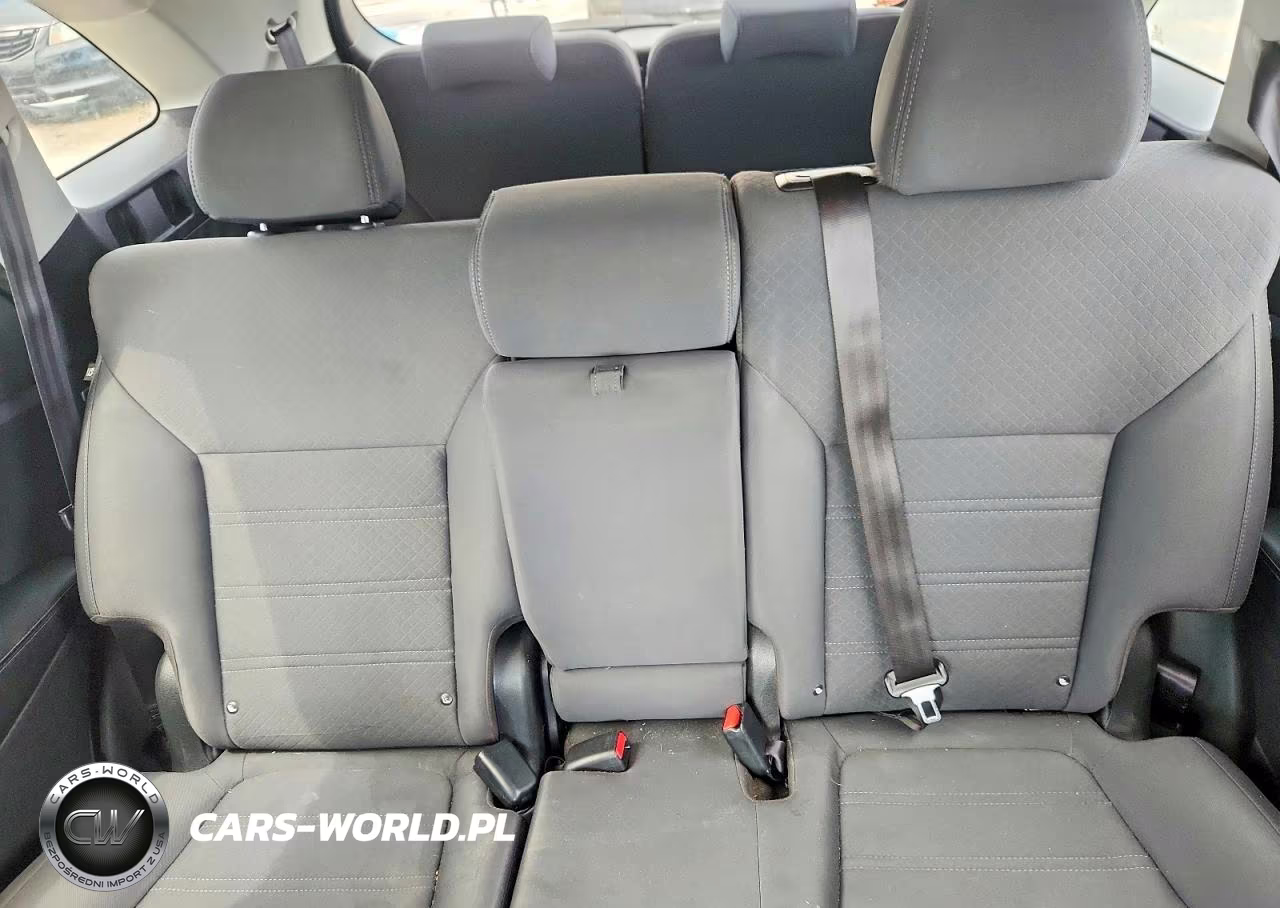 2020 Kia Sorento L VIN:5XYPG4A33LG640518 - 10