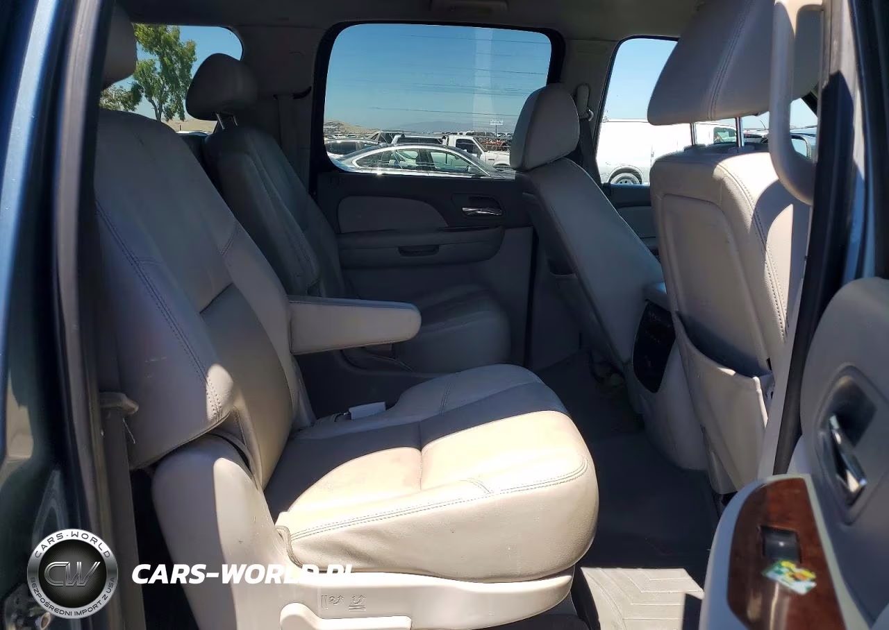 2008 Chevrolet Suburban C1500 Ls VIN:3GNFC16068G224337 - 10