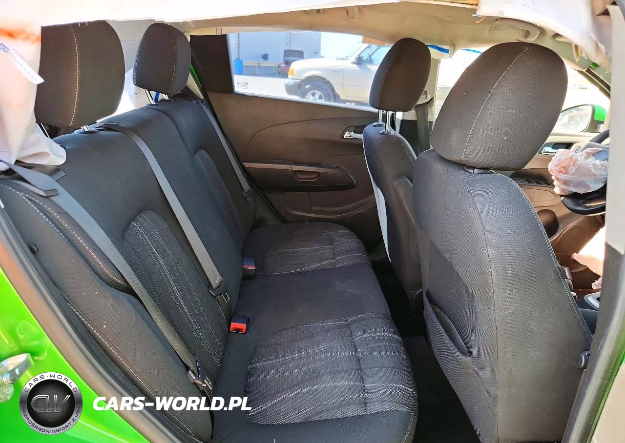 2016 Chevrolet Sonic Lt VIN:1G1JC6SH5G4165961 - 10