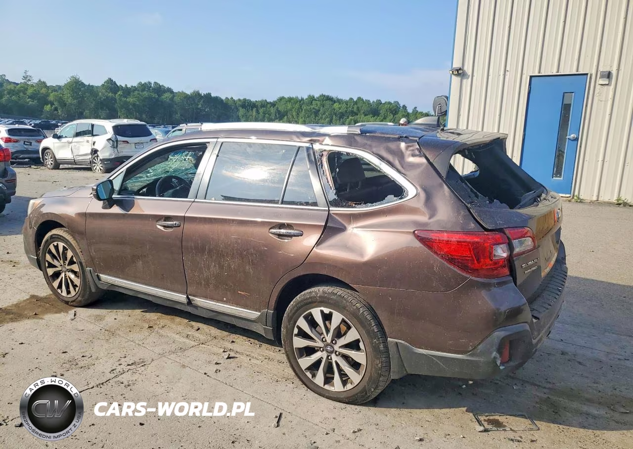 2019 Subaru Outback Touring VIN:4S4BSATC1K3357425 - 2