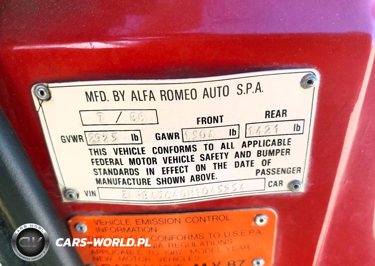 1987 Alfa Romeo Spider Graduate VIN:ZARBA5640H1045254 - 12