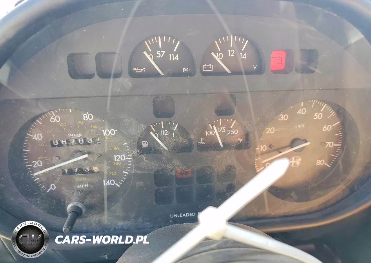 1987 Alfa Romeo Spider Graduate VIN:ZARBA5640H1045254 - 9