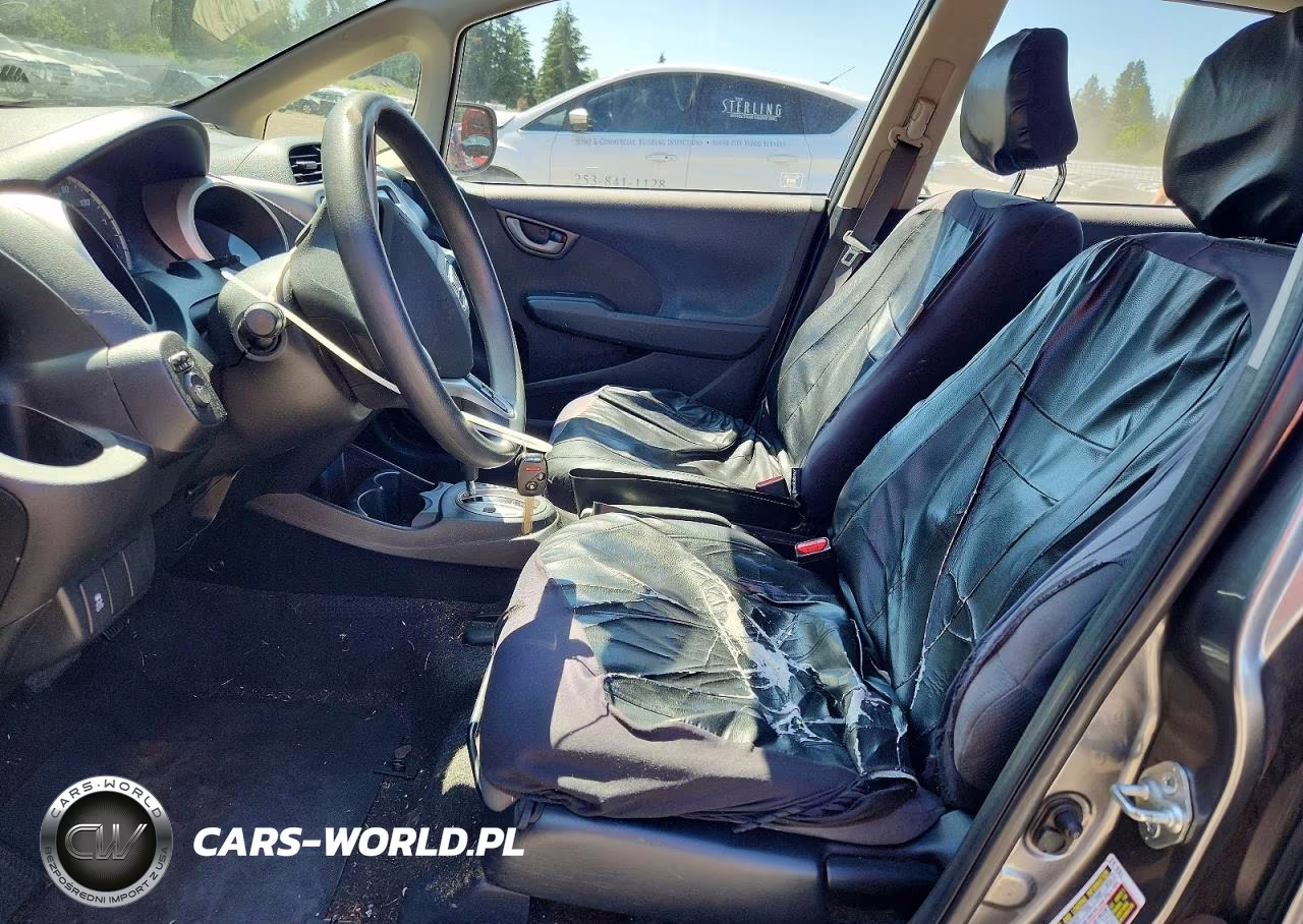 2013 Honda Fit VIN:JHMGE8H36DC081019 - 7