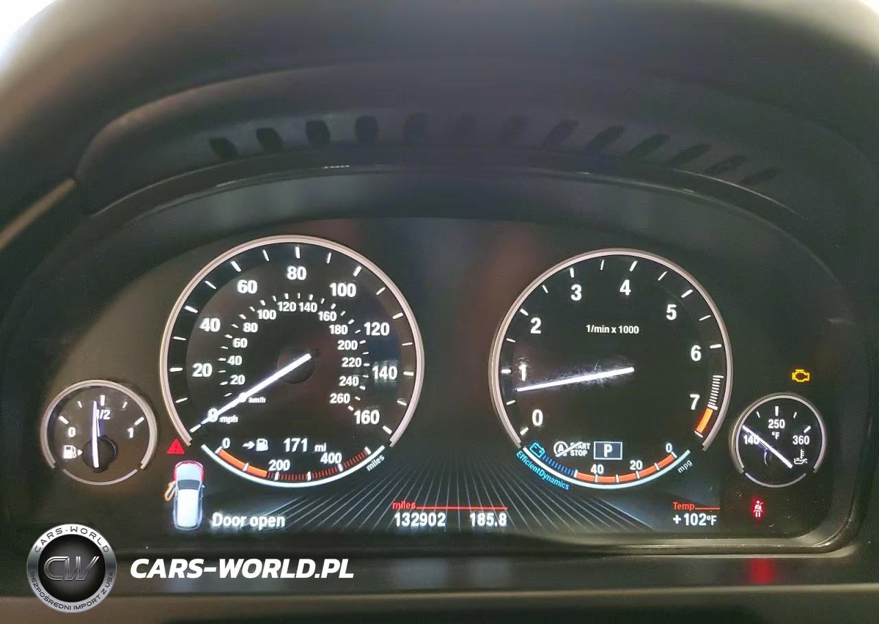 2015 BMW X5 xDrive35I VIN:5UXKR0C54F0K52508 - 9