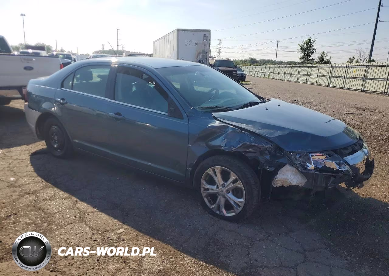 2012 Ford Fusion Se VIN:3FAHP0HG7CR378875 - 4