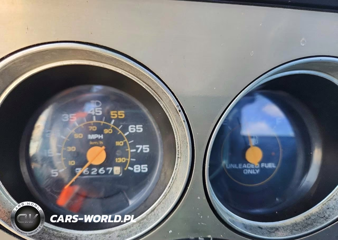 1984 Chevrolet C10 VIN:1GCDC14H8ES180063 - 9